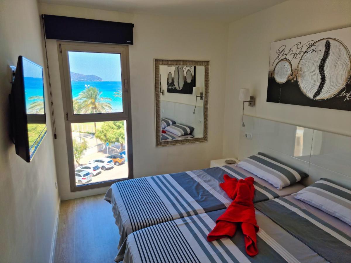 Modern Apartment With Stunning Sea View 卡拉米洛 外观 照片